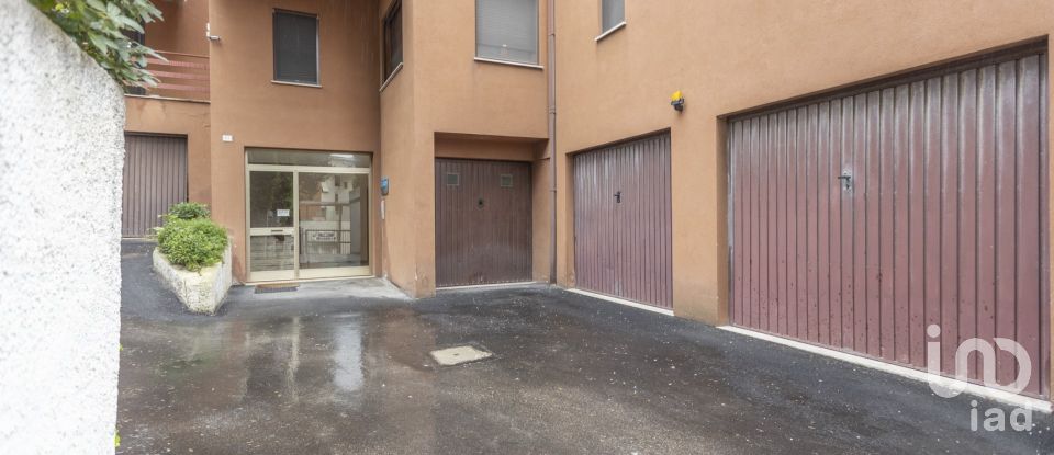 Appartamento 5 locali di 104 m² a Ancona (60127)