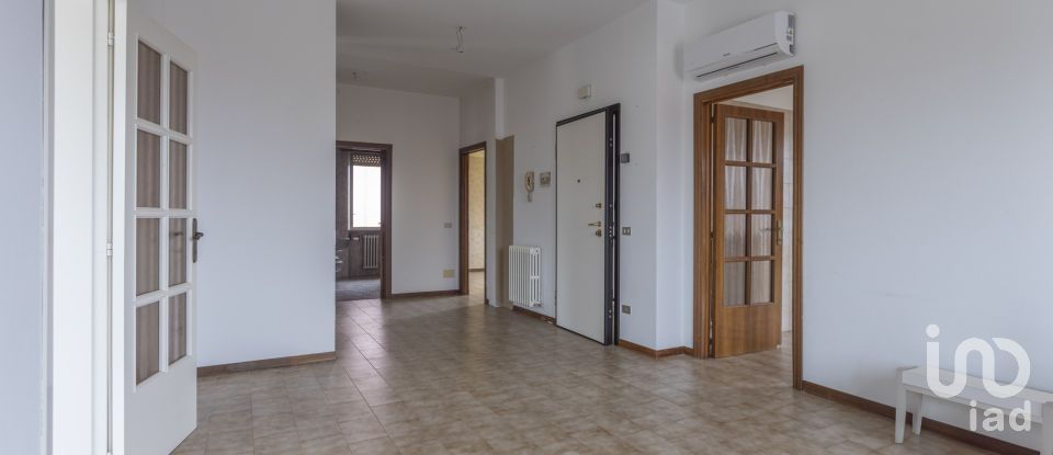 Appartamento 8 locali di 107 m² a Sirolo (60020)