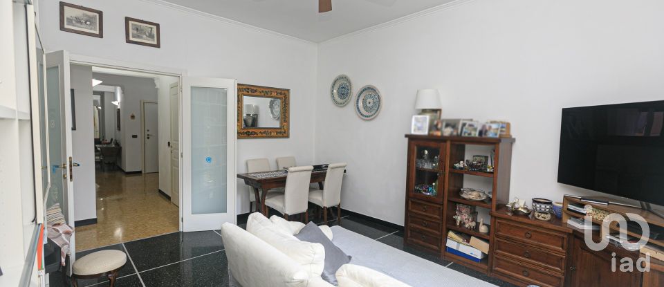 Four-room apartment of 114 m² in Genova (16151)