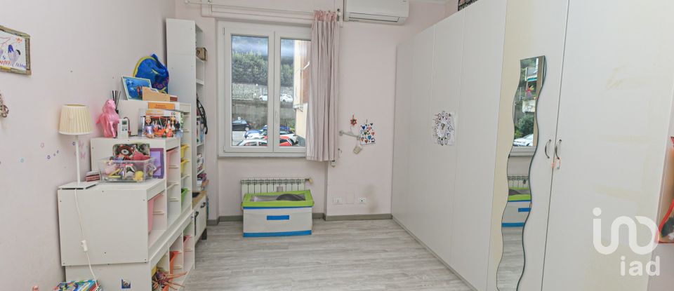 Appartamento 7 locali di 110 m² a Genova (16143)