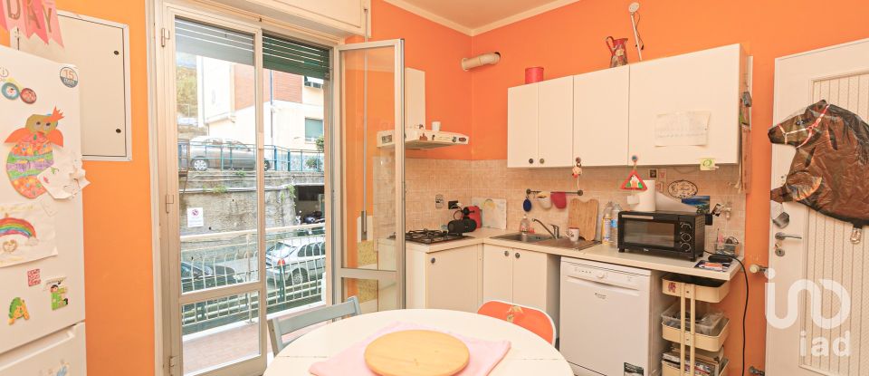 Appartamento 7 locali di 110 m² a Genova (16143)