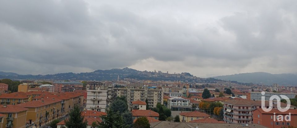 Apartment 5 rooms of 139 m² in Bergamo (24126)