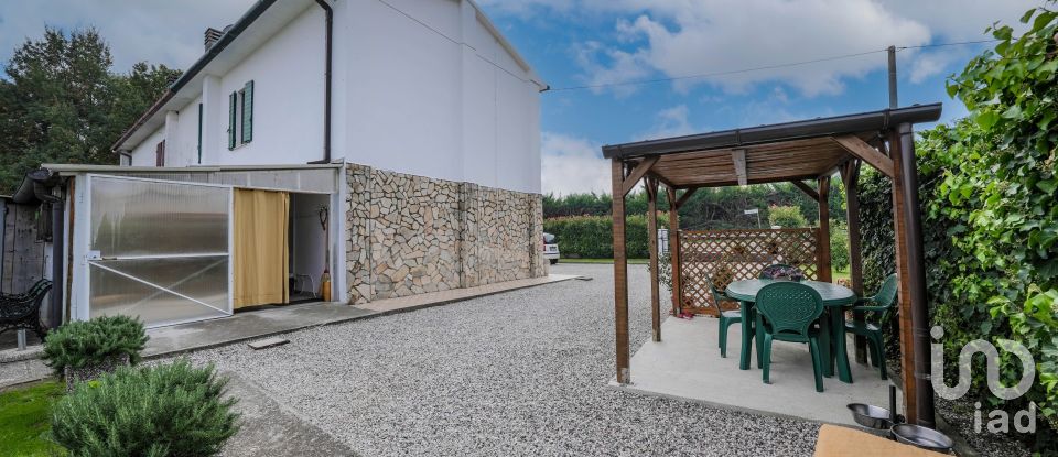 Casa 3 locali di 107 m² in Masi Torello (44020)