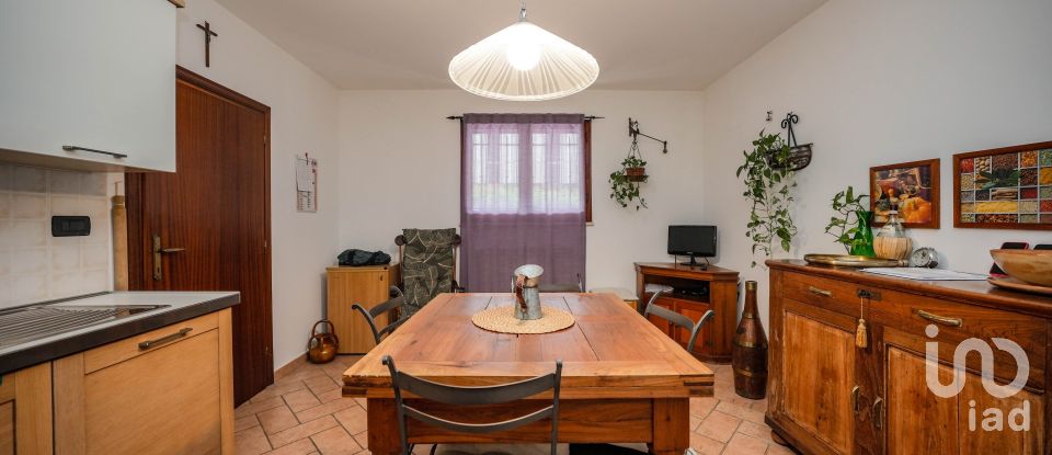 Casa 3 locali di 107 m² in Masi Torello (44020)