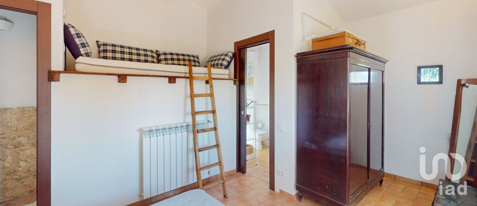 Rustico 3 locali di 100 m² in Poggio Nativo (02030)