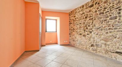 Three-room apartment of 91 m² in Villa Santo Stefano (03020)