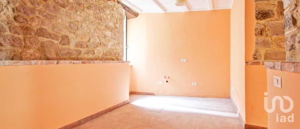 Three-room apartment of 91 m² in Villa Santo Stefano (03020)