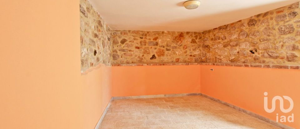 Three-room apartment of 91 m² in Villa Santo Stefano (03020)