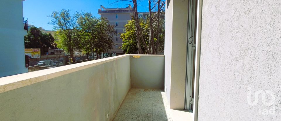 Three-room apartment of 77 m² in Brindisi (72100)