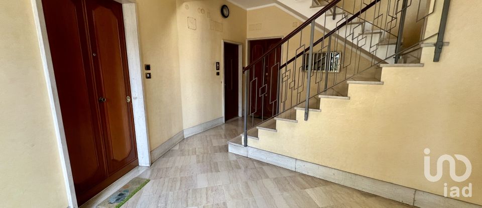 Appartamento 5 locali di 87 m² a Genova (16133)