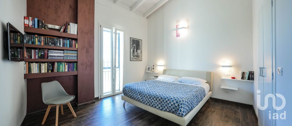 Casa 7 locali di 230 m² in Cento (44045)