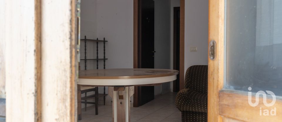 Casa 8 locali di 247 m² in Filottrano (60024)