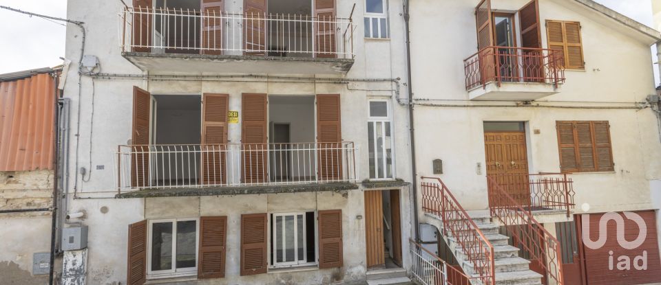 Casa 8 locali di 150 m² in Montegranaro (63812)