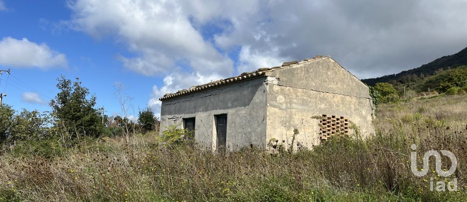 Casa 4 locali di 200 m² in - (87030)