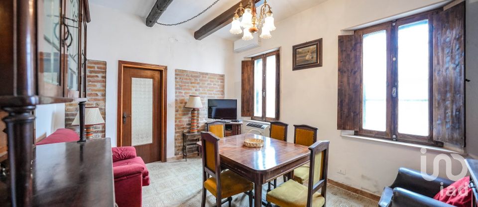 Traditional house 3 rooms of 140 m² in Massa Fiscaglia (44025)