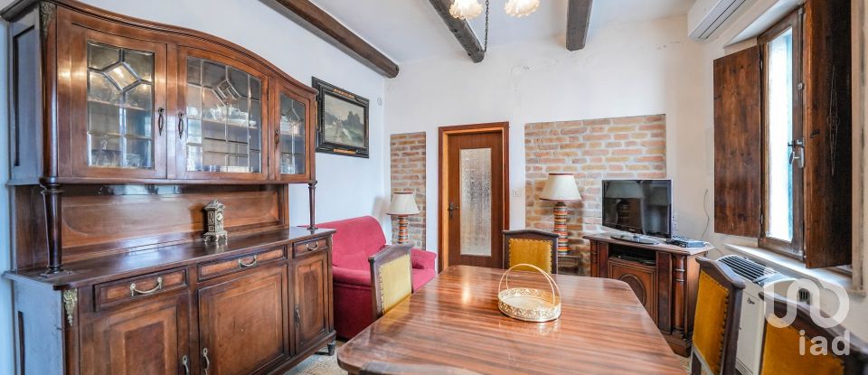 Traditional house 3 rooms of 140 m² in Massa Fiscaglia (44025)