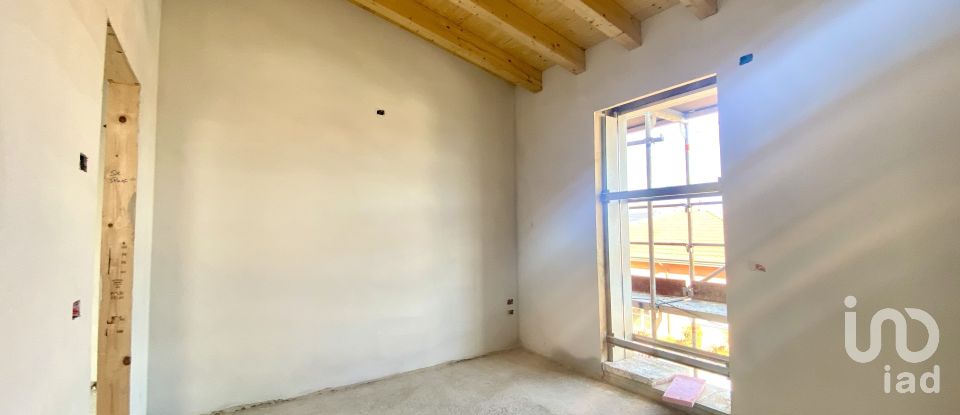 Three-room apartment of 114 m² in Volta Mantovana (46049)