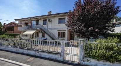 Appartamento 5 locali di 77 m² a Portomaggiore (44015)