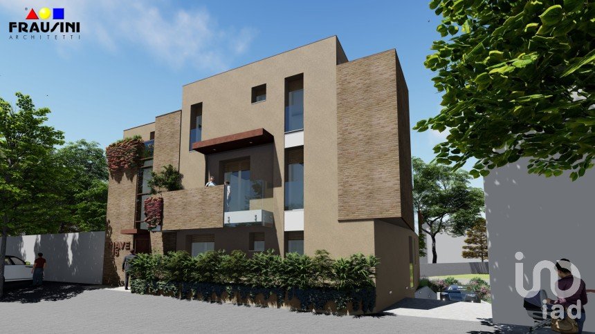 Appartamento 5 locali di 107 m² a Fano (61032)