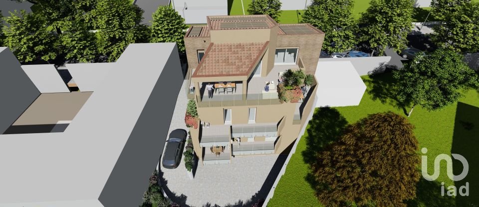 Appartamento 5 locali di 107 m² a Fano (61032)