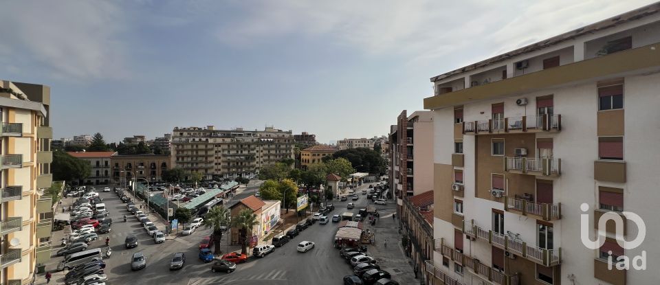 Appartamento 6 locali di 164 m² a Palermo (90135)