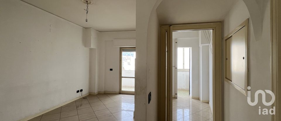 Appartamento 6 locali di 164 m² a Palermo (90135)