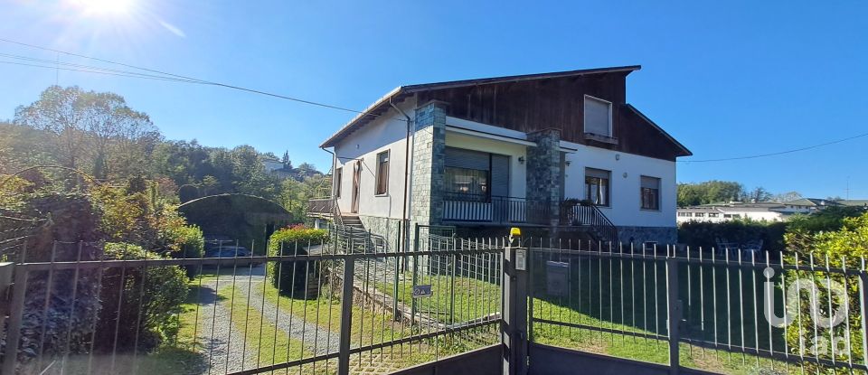 Villa 8 locali di 221 m² in Castelletto d'Orba (15060)