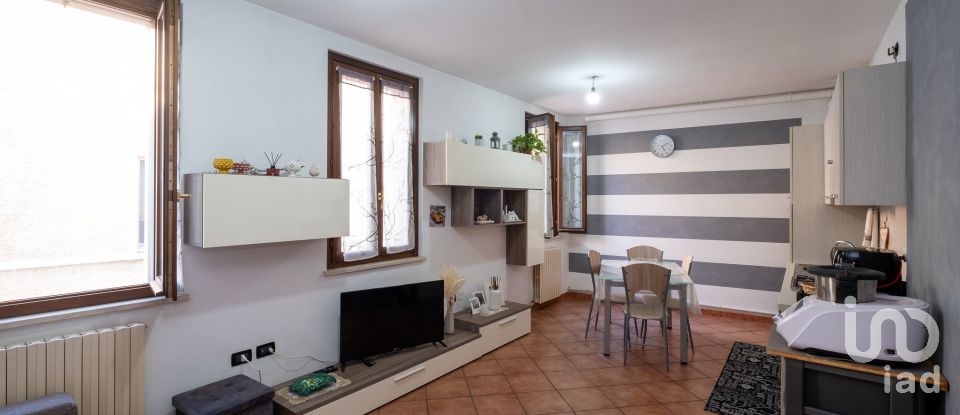 Two-room apartment of 62 m² in Casaloldo (46040)