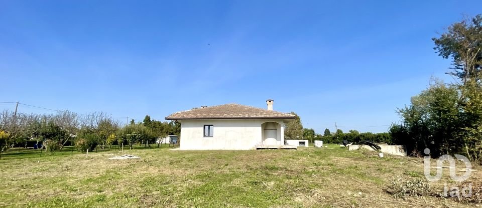 Farm 6 rooms of 300 m² in Meolo (30020)