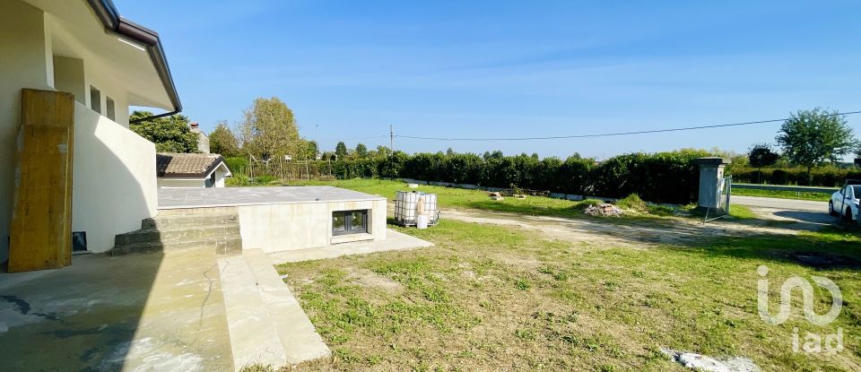 Villa 6 locali di 300 m² in Meolo (30020)