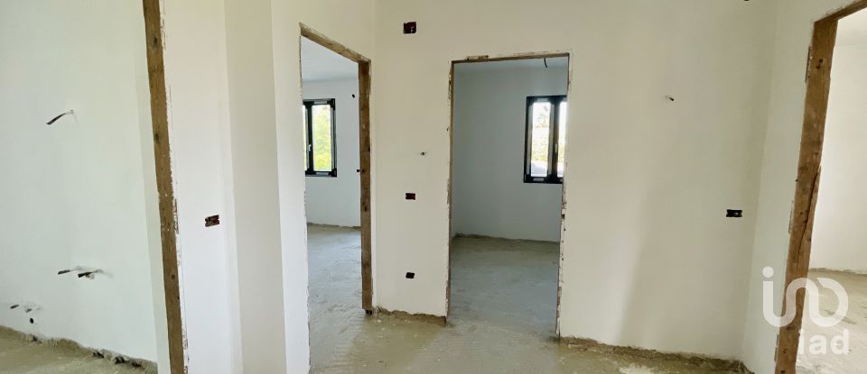 Villa 6 locali di 300 m² in Meolo (30020)