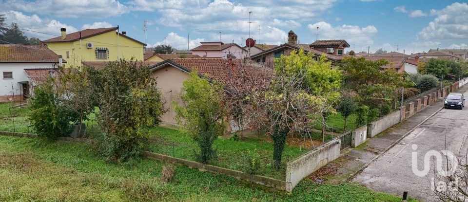 Casa 6 locali di 100 m² in Ostellato (44020)