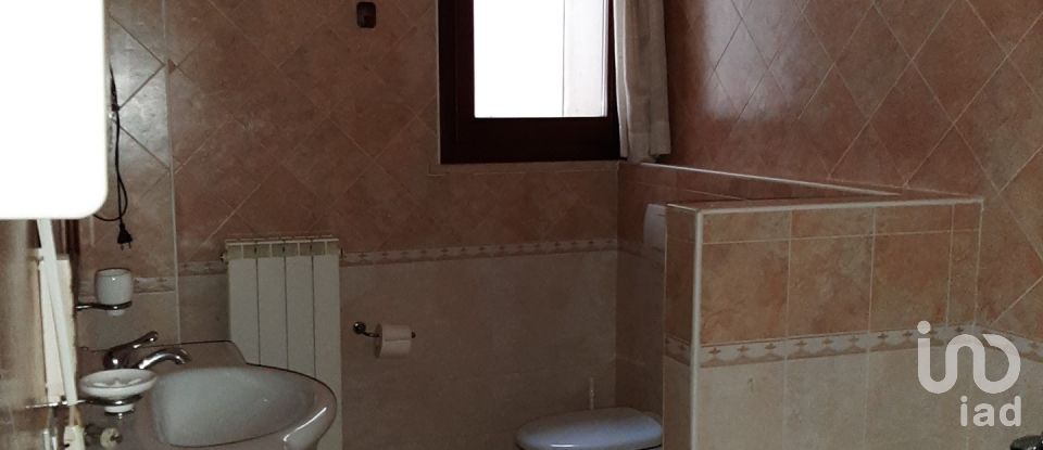 Apartment 5 rooms of 90 m² in Foligno (06034)