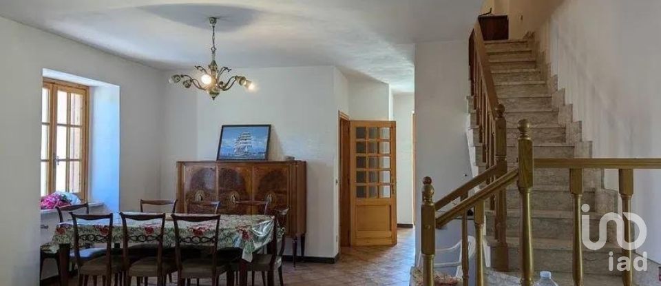 Farm 6 rooms of 170 m² in Cartosio (15015)