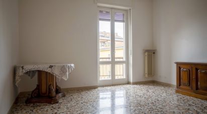 Appartamento 5 locali di 85 m² a Verona (37138)