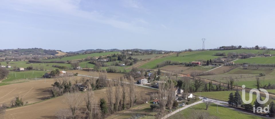 Quadrilocale di 79 m² a Pesaro (61122)