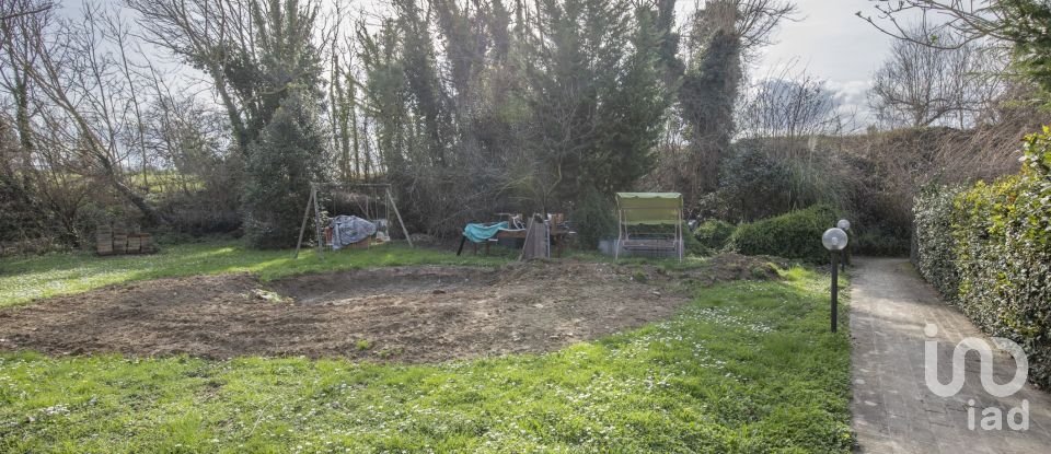 Quadrilocale di 79 m² a Pesaro (61122)