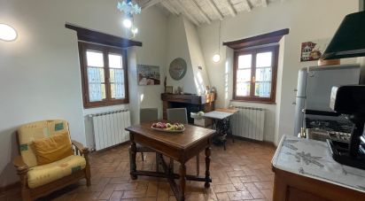 Palazzo / Stabile 5 locali di 65 m² a Arezzo (52100)