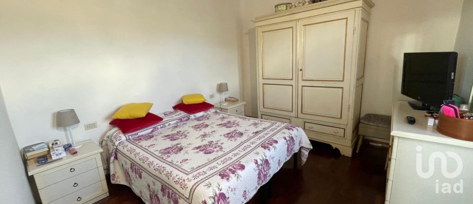 Palazzo / Stabile 5 locali di 65 m² a Arezzo (52100)