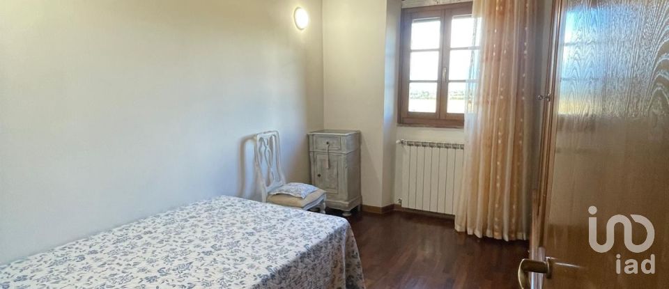 Palazzo / Stabile 5 locali di 65 m² a Arezzo (52100)