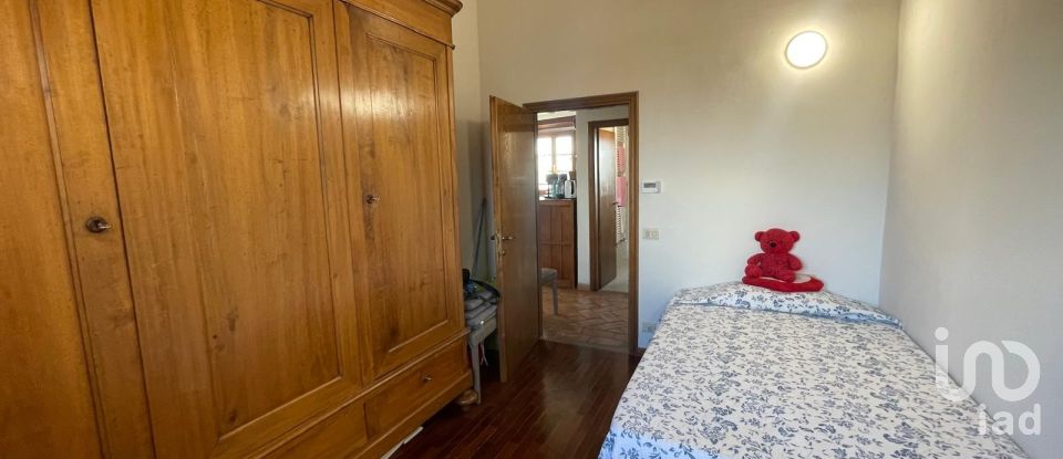 Palazzo / Stabile 5 locali di 65 m² a Arezzo (52100)