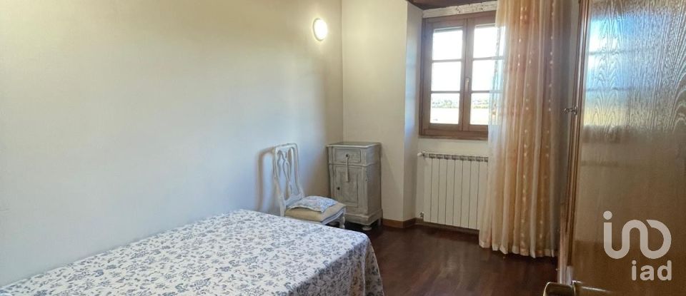 Palazzo / Stabile 5 locali di 65 m² a Arezzo (52100)