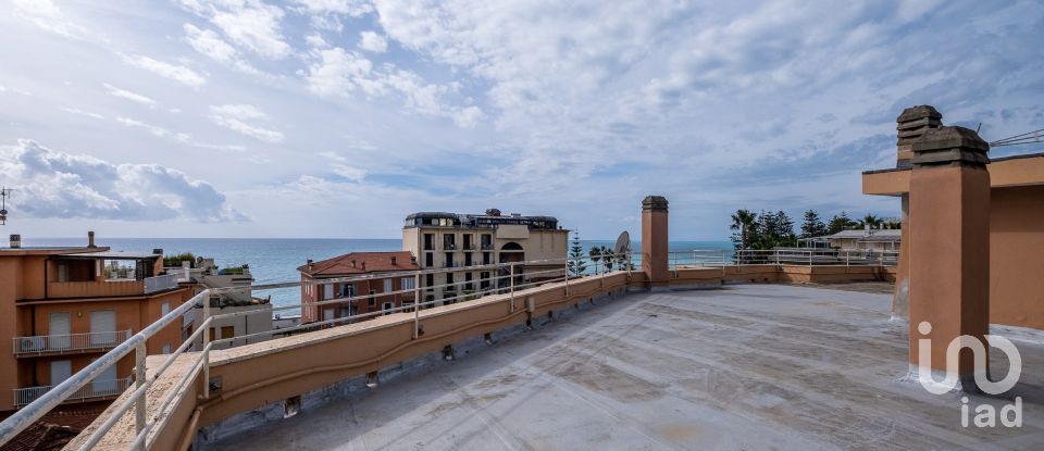 Apartment 7 rooms of 112 m² in Bordighera (18012)