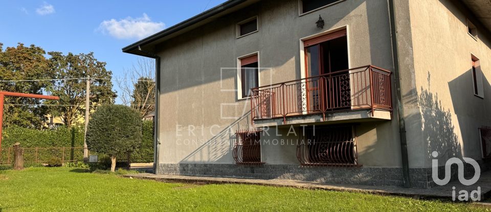 Casa 0 locali di 280 m² in Guanzate (22070)