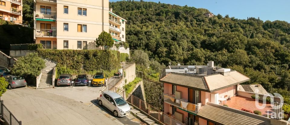 Four-room apartment of 85 m² in Genova (16136)