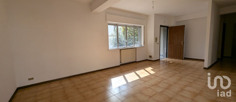 Villa a schiera 12 locali di 185 m² in Sulmona (67039)