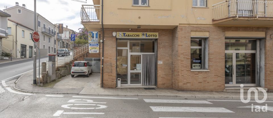 Tabacchi di 108 m² in Recanati (62019)