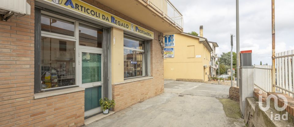 Tabacchi di 108 m² in Recanati (62019)