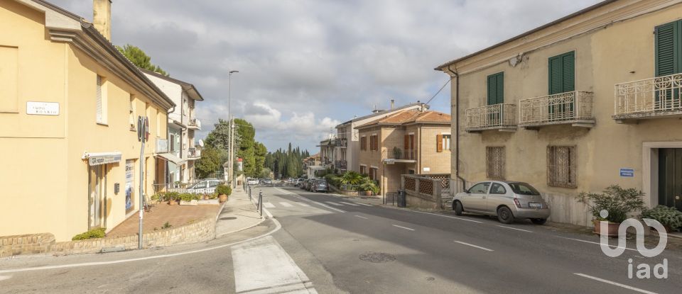 Tabacchi di 108 m² in Recanati (62019)