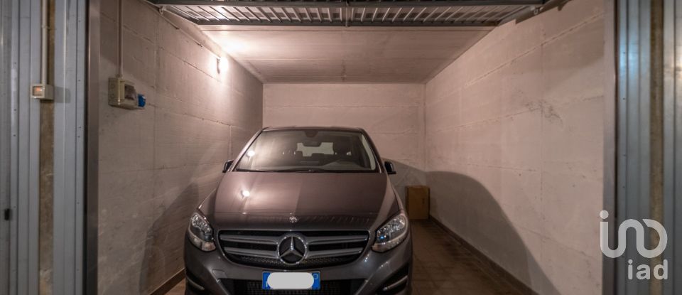 Parking of 15 m² in Bordighera (18012)